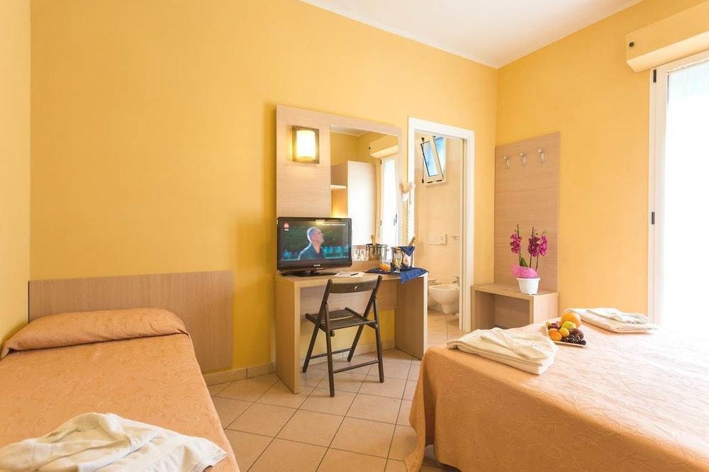 Hotel Originale By Alehotels Rimini Eksteriør bilde