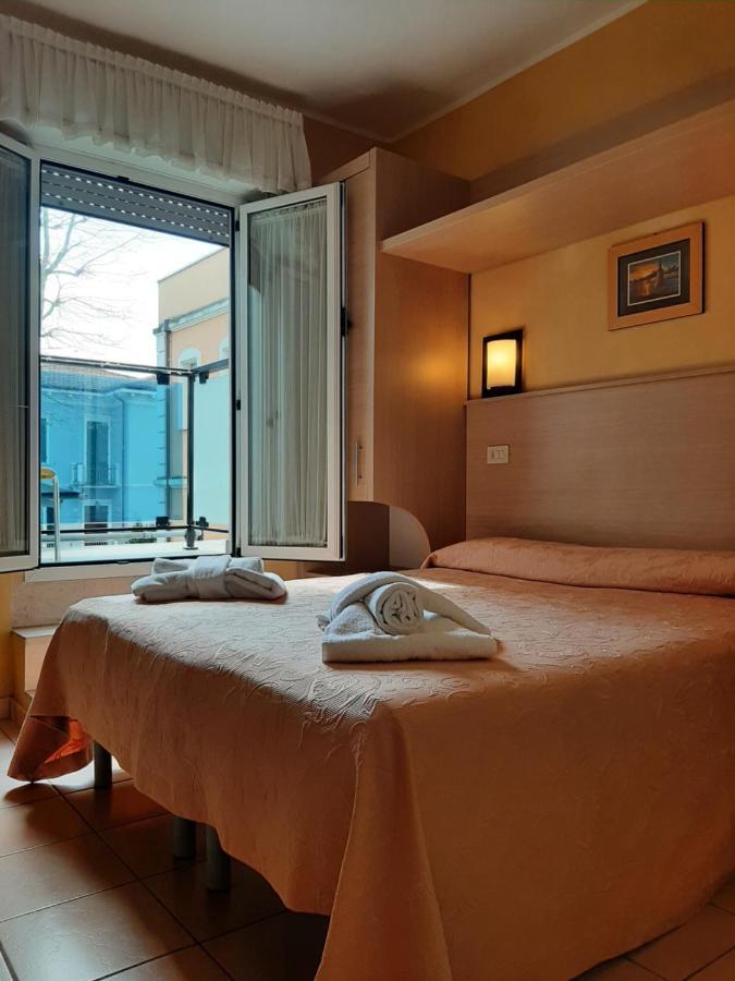 Hotel Originale By Alehotels Rimini Eksteriør bilde