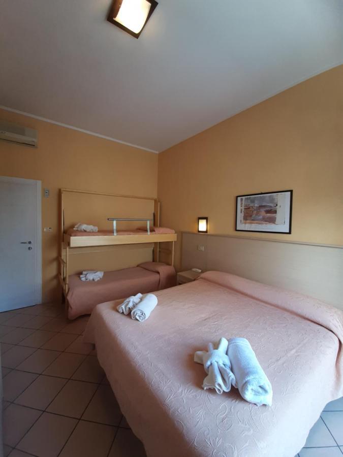 Hotel Originale By Alehotels Rimini Eksteriør bilde