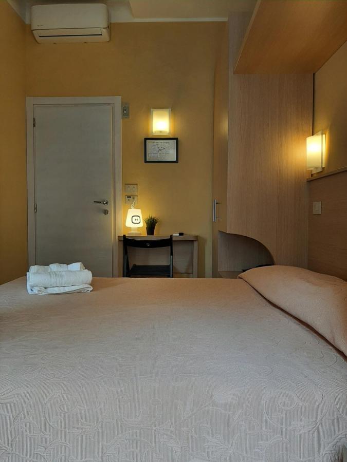 Hotel Originale By Alehotels Rimini Eksteriør bilde