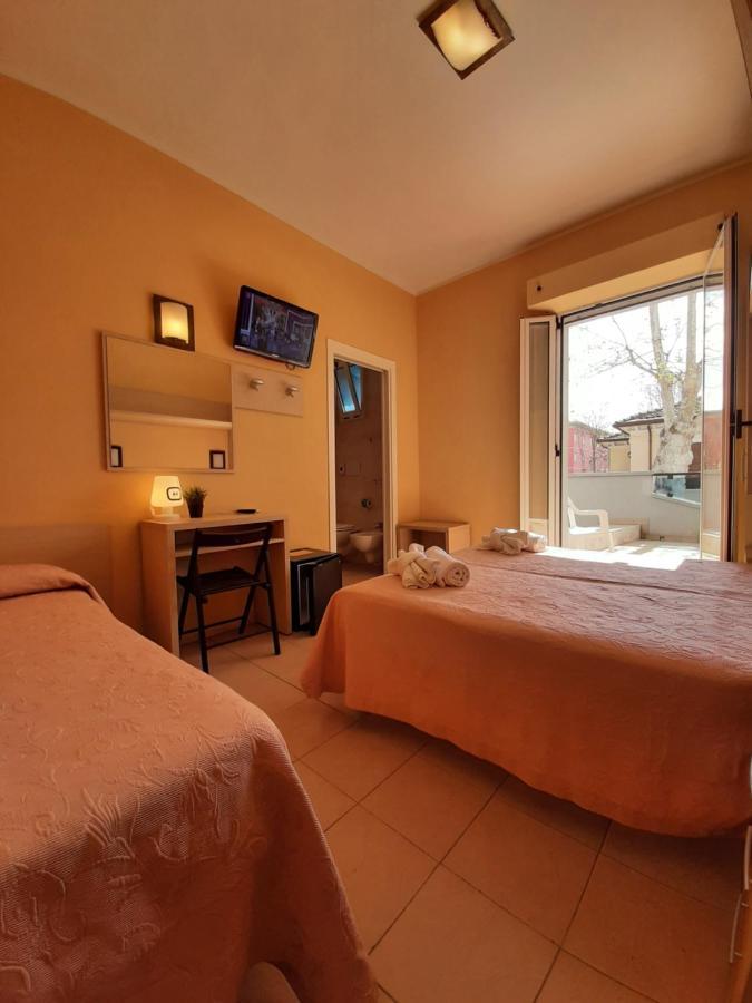 Hotel Originale By Alehotels Rimini Eksteriør bilde