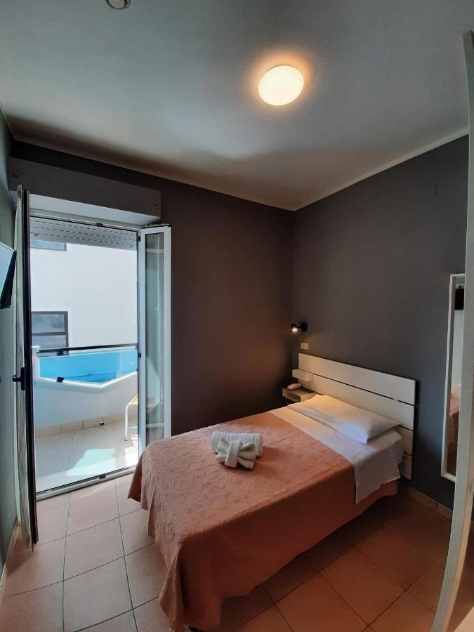 Hotel Originale By Alehotels Rimini Eksteriør bilde